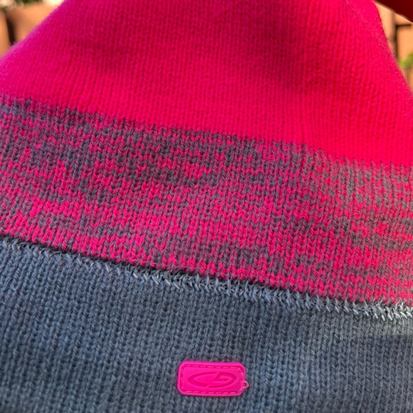 Champion Gold Advanced Venture Warm Beanie Hat Cap - Picture 5 of 5